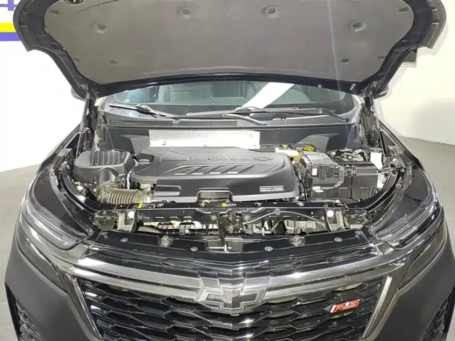 Chevrolet Equinox 2021 из CN, фото 10