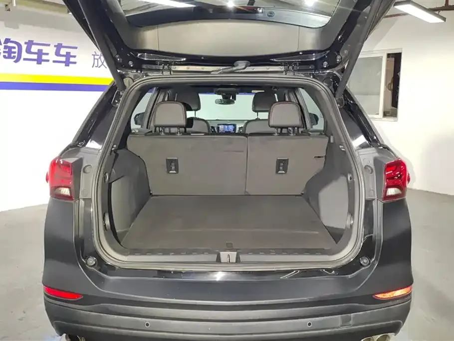 Chevrolet Equinox 2021 из CN, фото 4