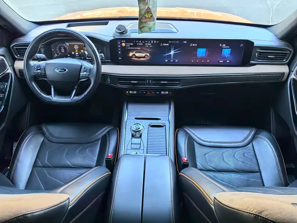 Ford Explorer 2023 из CN, фото 8