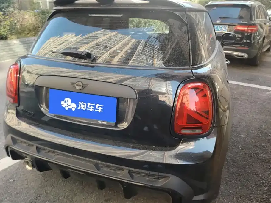 MINI Cooper (3-door) 2023 из CN, фото 3