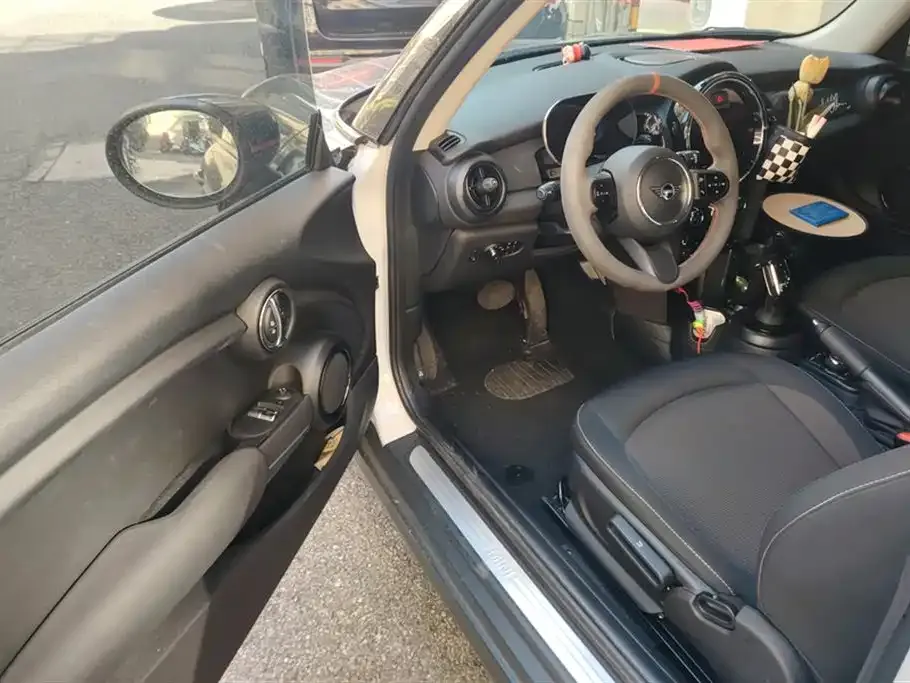 MINI Cooper (3-door) 2023 из CN, фото 7
