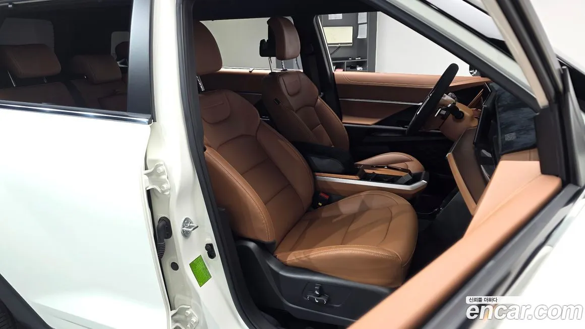 KG Mobility (Ssangyong) Torres — фото 10