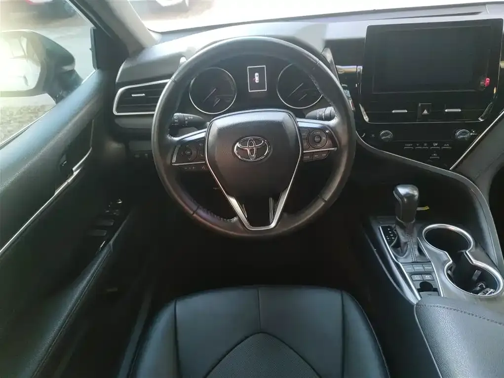 Toyota Camry 2022 из CN, фото 3