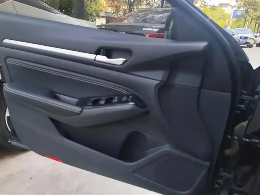 Nissan Teana 2021 из CN, фото 7