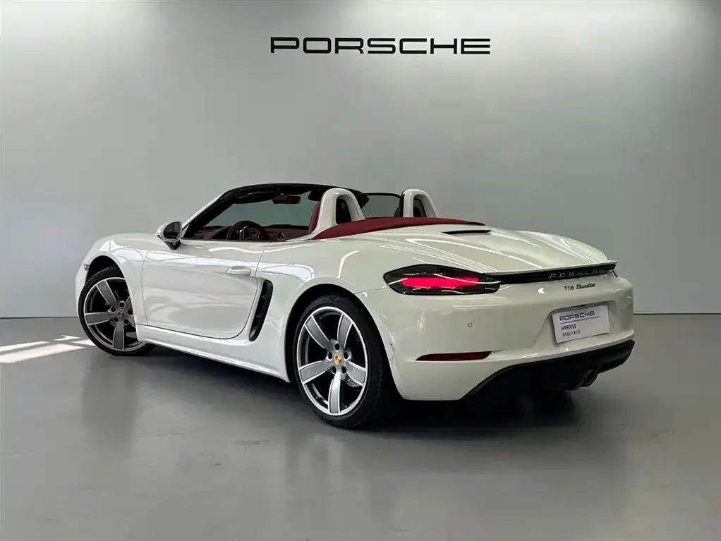 Porsche 718 — фото 6