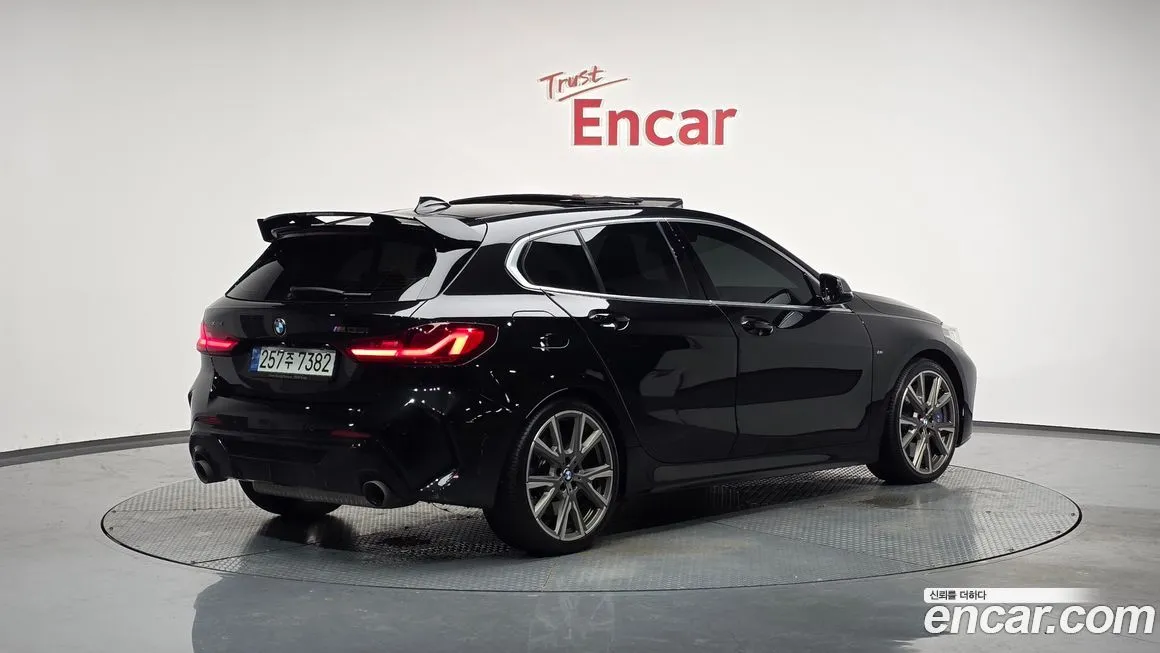 BMW 1-Series 2022 из KR, фото 2