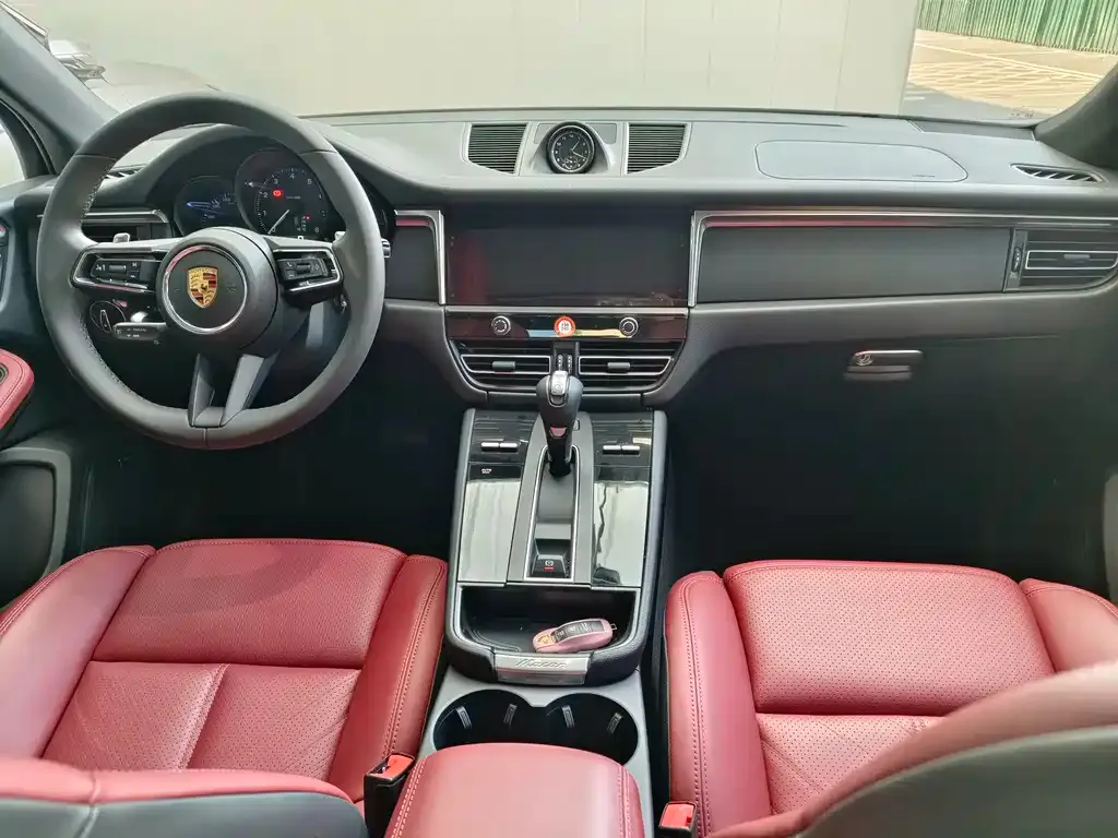 Porsche Macan 2024 из CN, фото 6