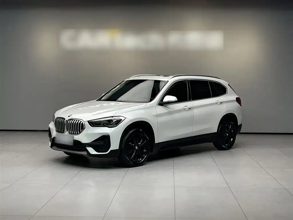BMW X1 2021 из CN, фото 1