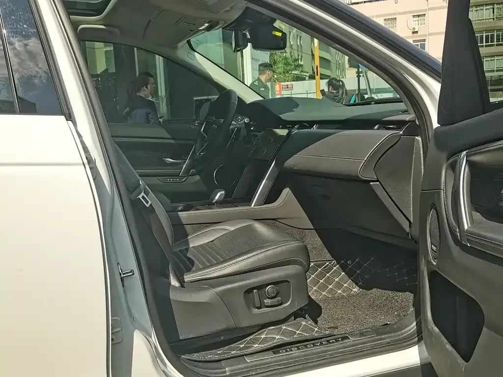 Land Rover Discovery Sport 2024 из CN, фото 7