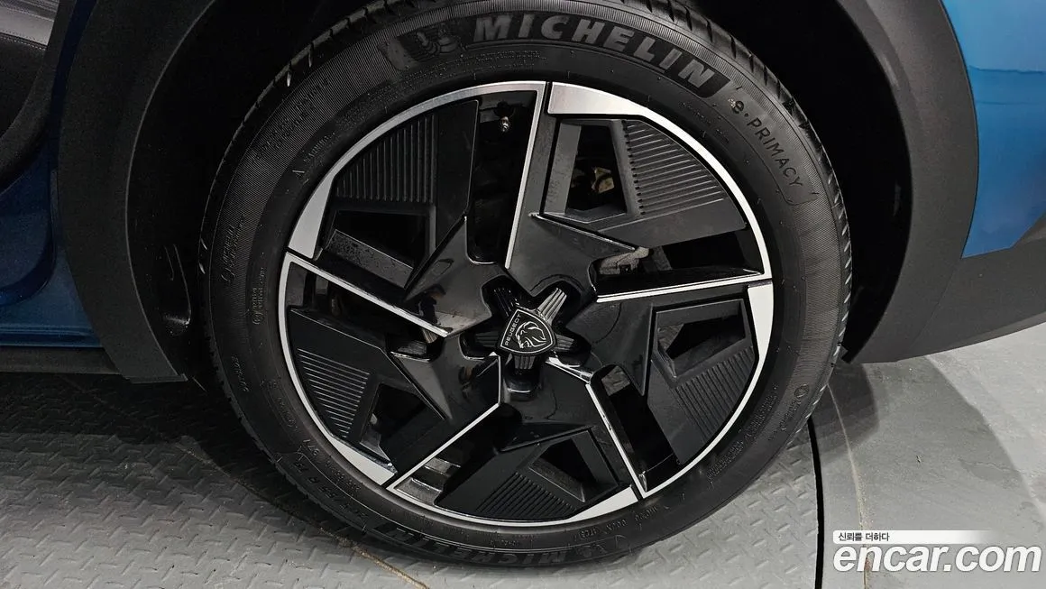 Peugeot 408 2023 из KR, фото 5