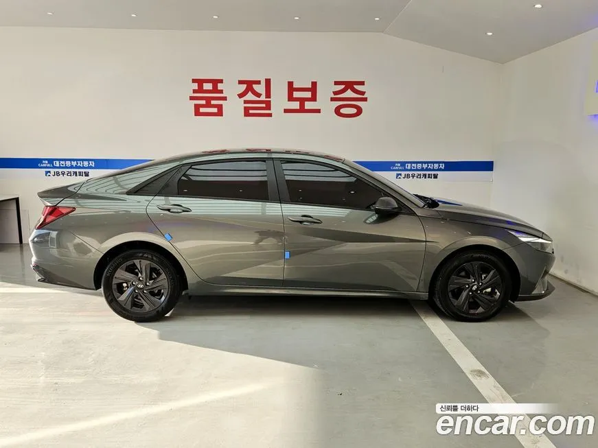 Hyundai AVANTE — фото 6