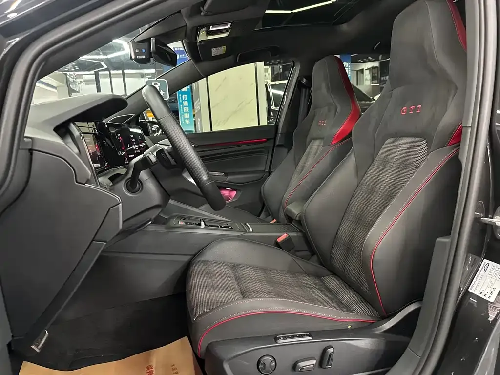 Volkswagen Golf GTI 2022 из CN, фото 9