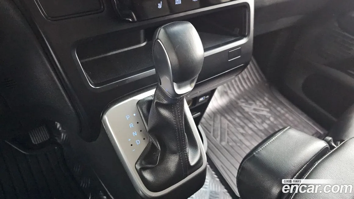 Hyundai Staria — фото 9