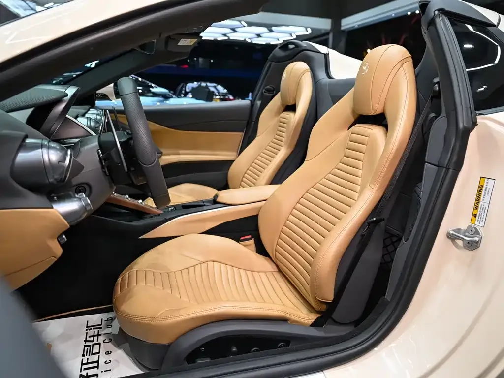 Ferrari 812 2024 из CN, фото 10