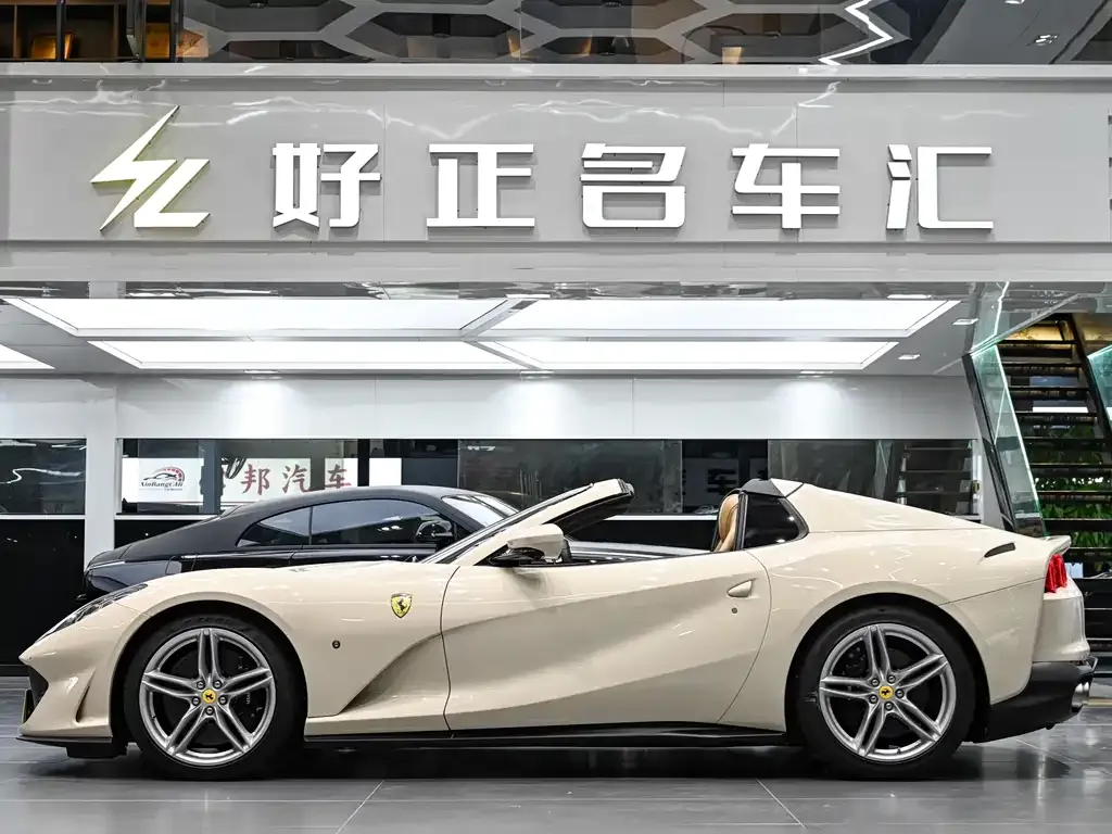 Ferrari 812 2024 из CN, фото 2
