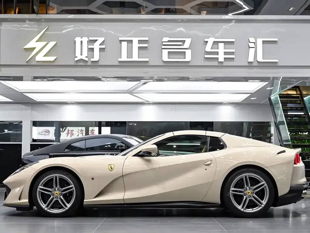 Ferrari 812 2024 из CN, фото 8