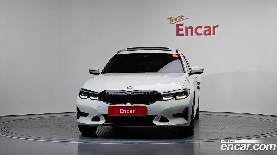 BMW 3-Series 2021 из KR, фото 3