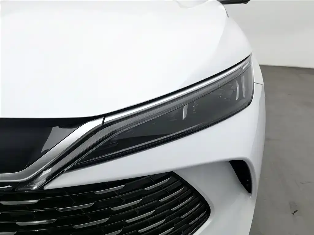 BYD Qin L — фото 7