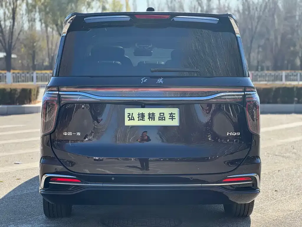 Hongqi HQ9 — фото 5