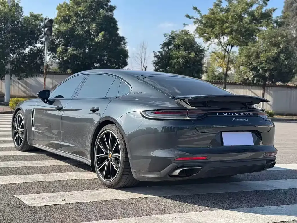Porsche Panamera — фото 4