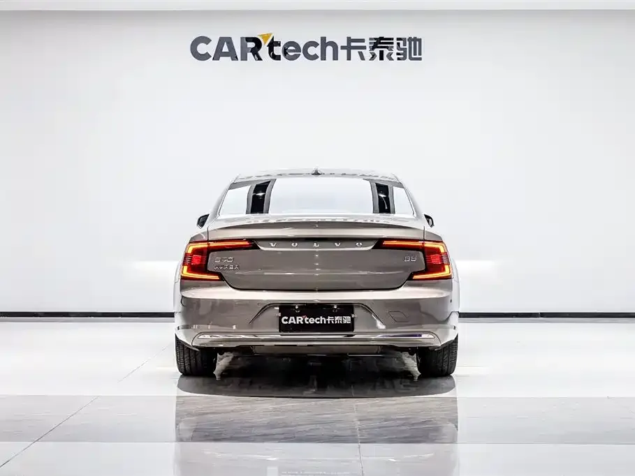 Volvo S90 2021 из CN, фото 5