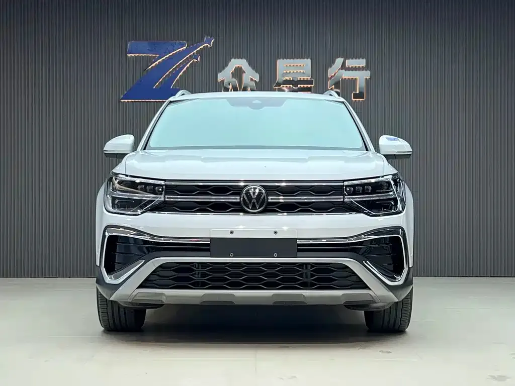 Volkswagen Tharu — фото 2