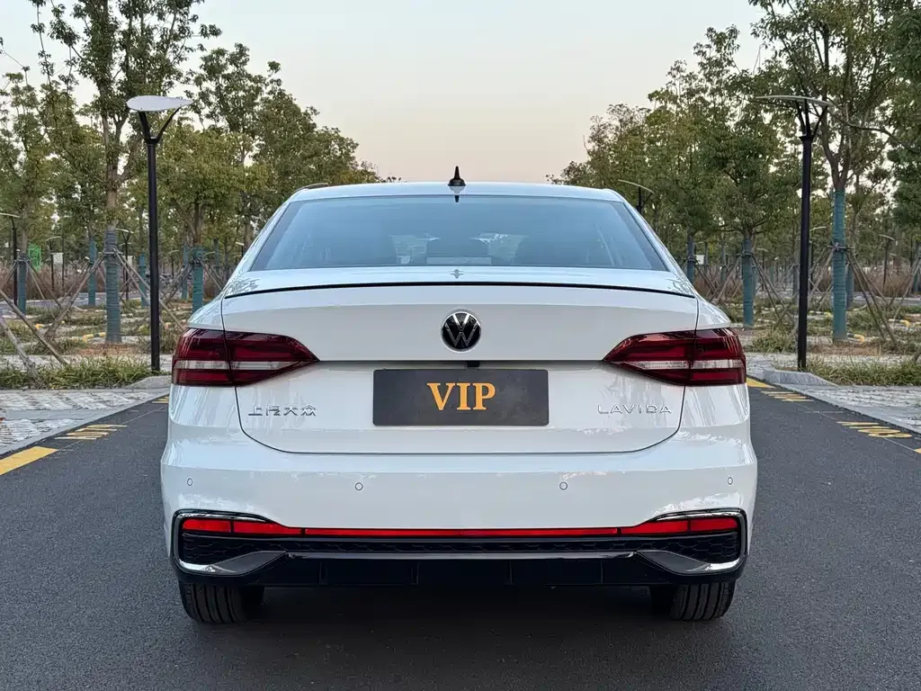Volkswagen Lavida 2024 из CN, фото 5