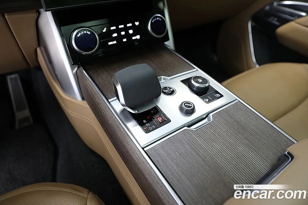 Land Rover Range Rover 2023 из KR, фото 8