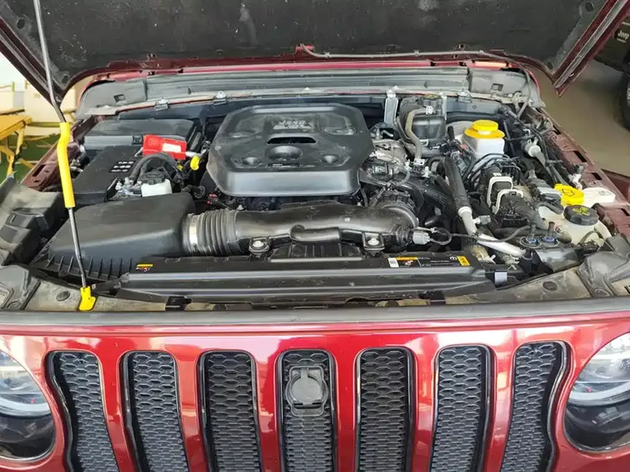 Jeep Wrangler 2022 из CN, фото 10