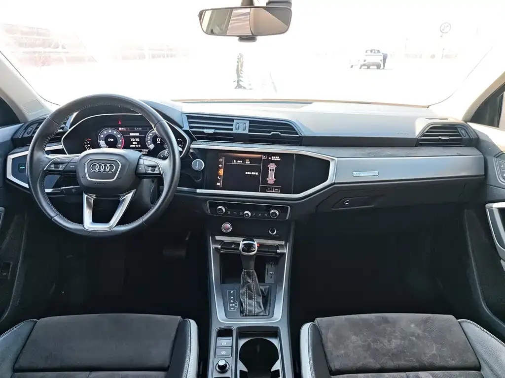 Audi Q3 2021 из CN, фото 10