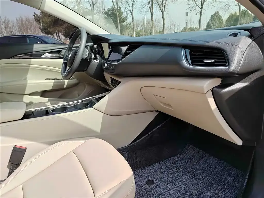 Buick Regal — фото 2
