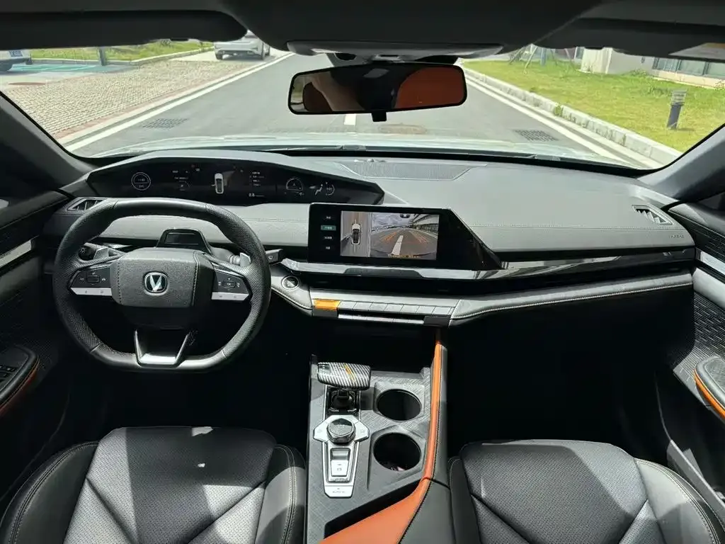 Changan UNI-V 2023 из CN, фото 6