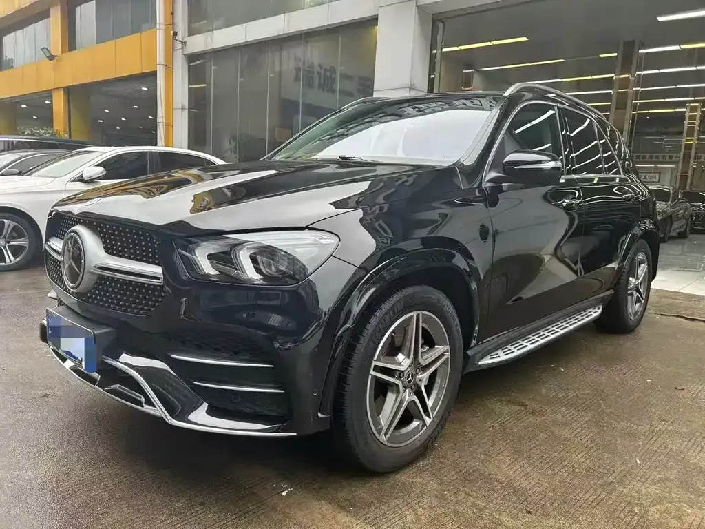 Mercedes-Benz GLE — фото 1