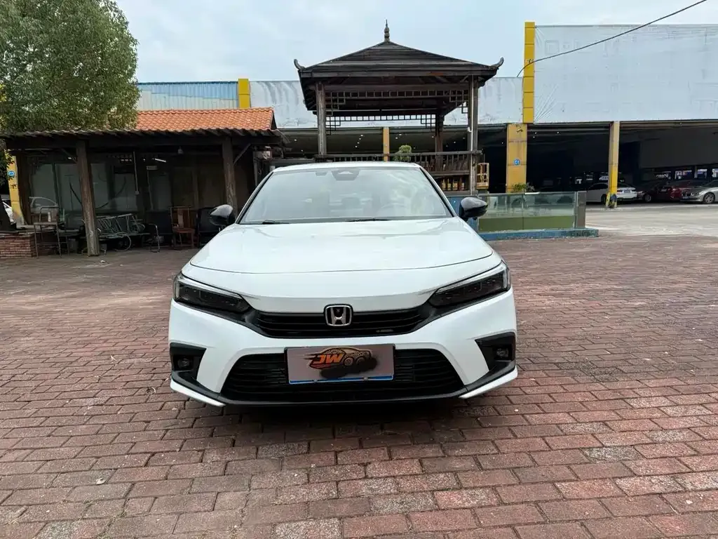 Honda Civic 2022 из CN, фото 2