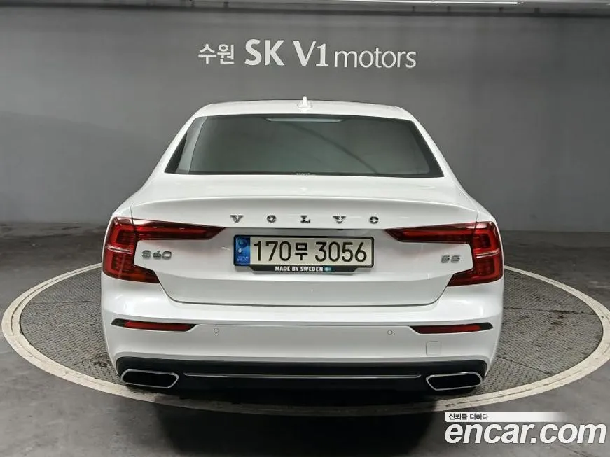 Volvo S60 2022 из KR, фото 4