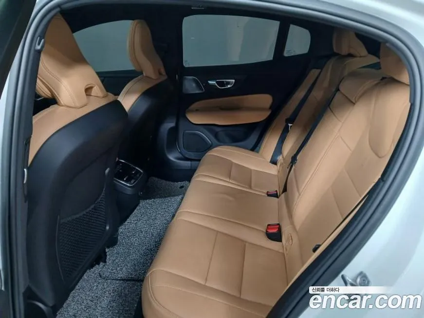 Volvo S60 2022 из KR, фото 7