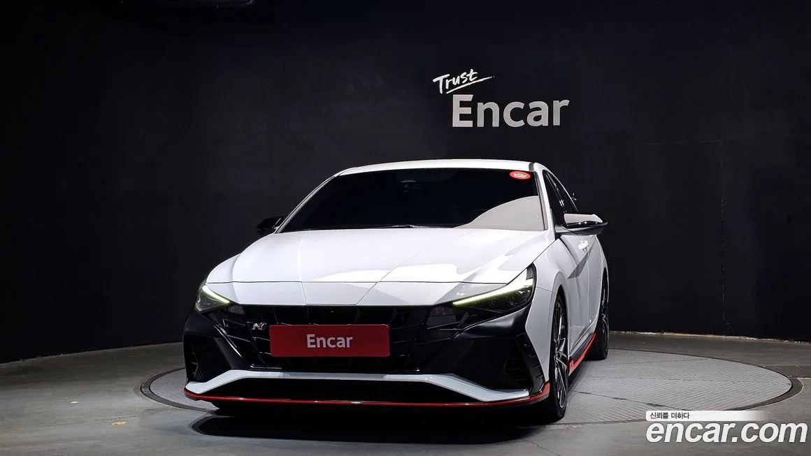 Hyundai AVANTE — фото 3