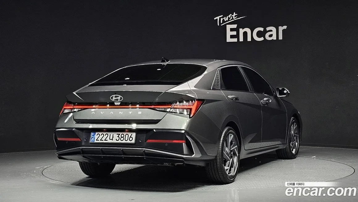 Hyundai AVANTE — фото 2