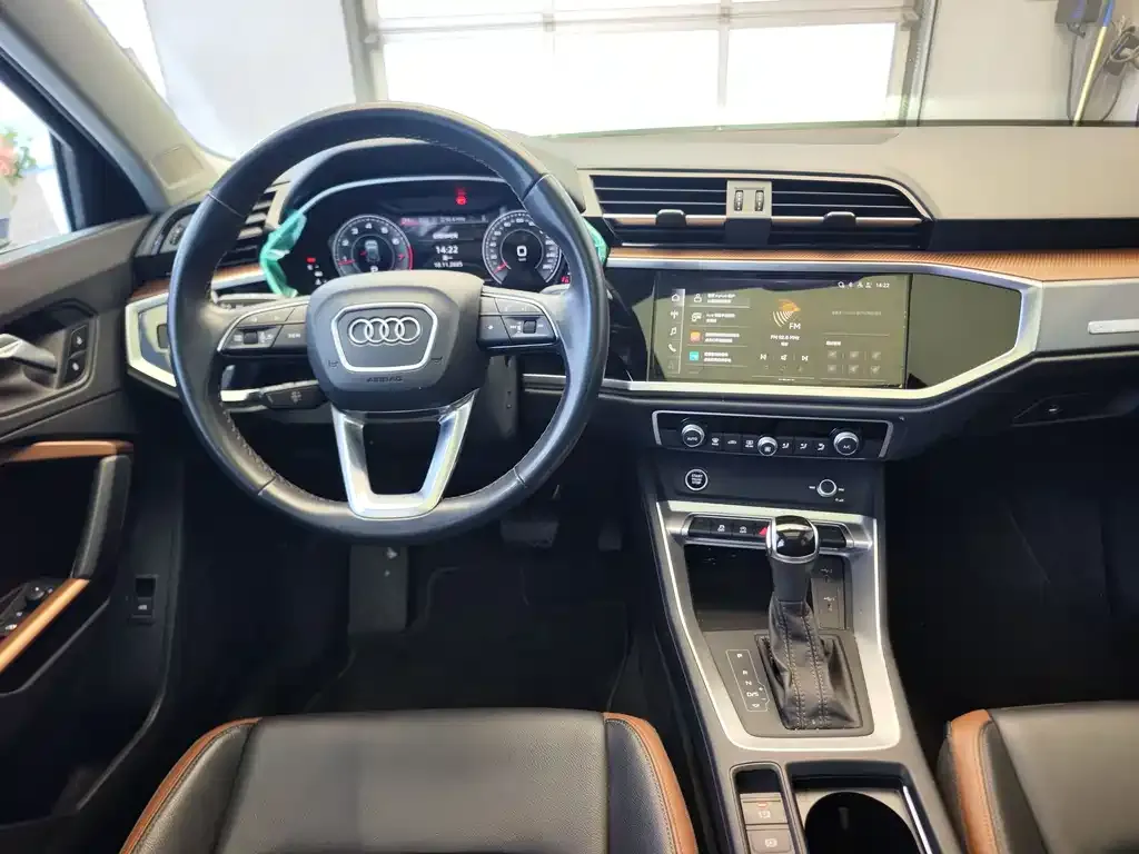 Audi Q3 2023 из CN, фото 7