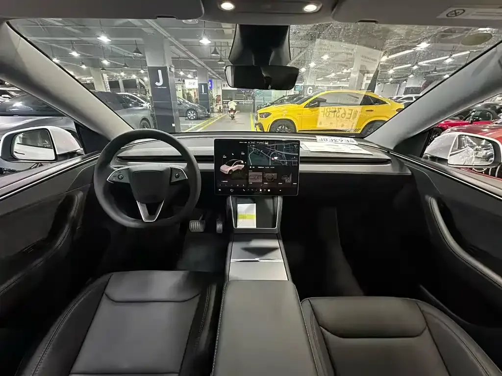 Tesla Model Y 2025 из CN, фото 9