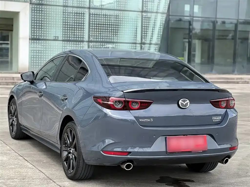 Mazda 3 Axela — фото 5