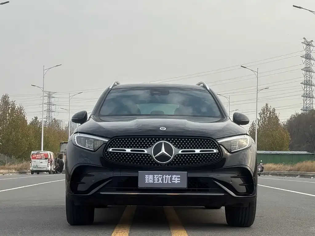 Mercedes-Benz GLC 2024 из CN, фото 2