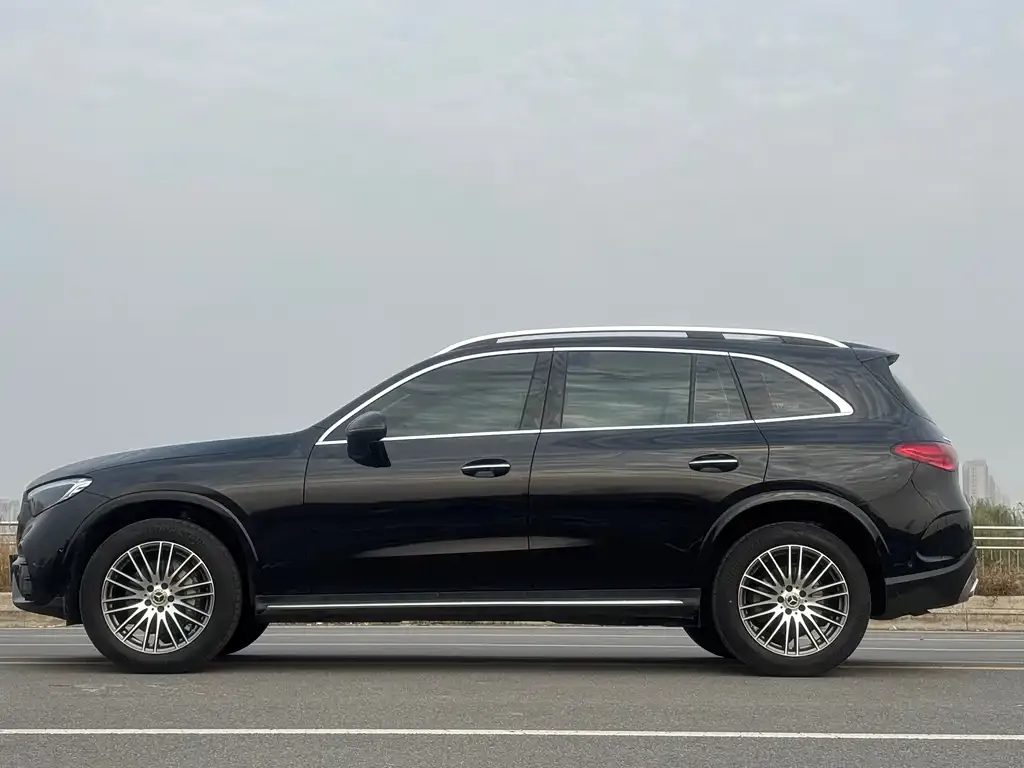 Mercedes-Benz GLC 2024 из CN, фото 9
