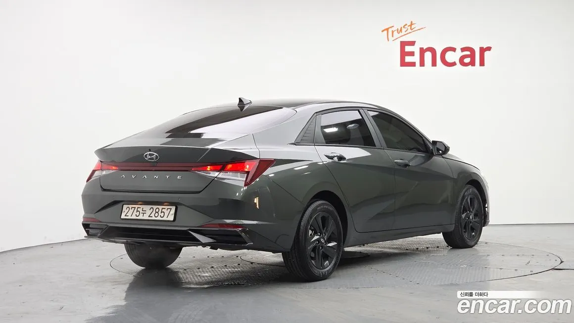 Hyundai AVANTE — фото 2