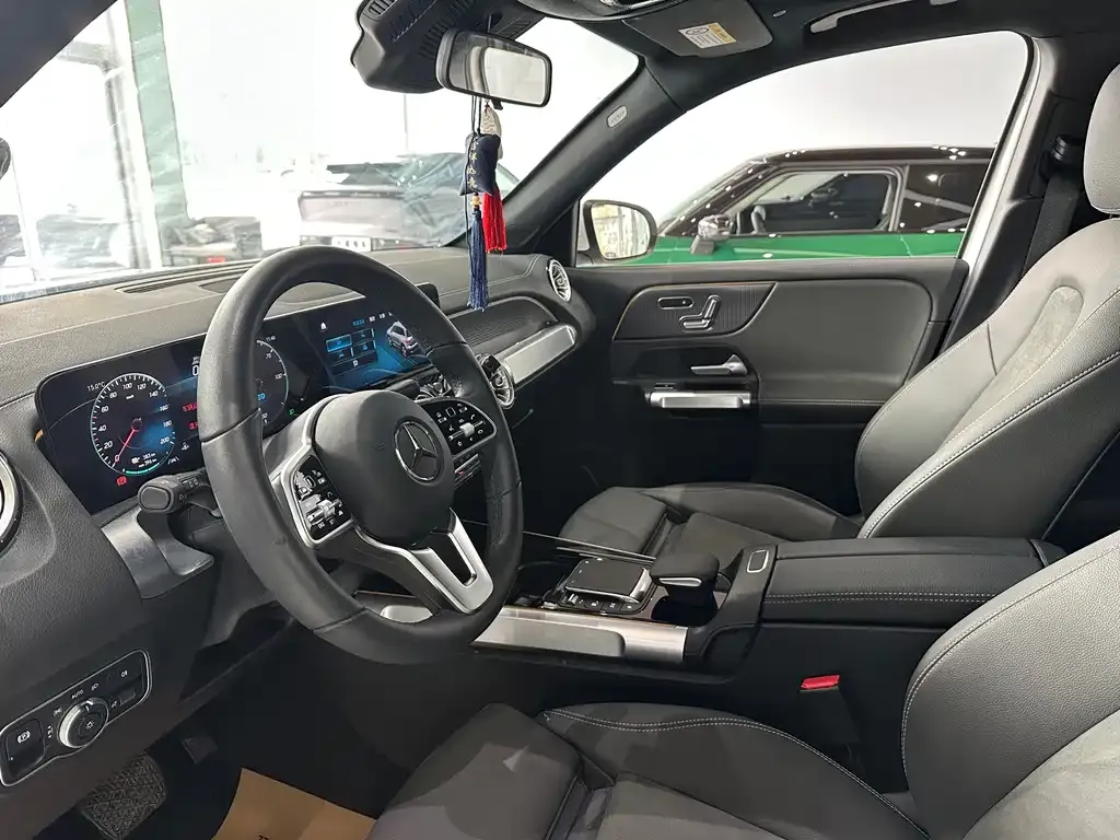 Mercedes-Benz EQB 2024 из CN, фото 4