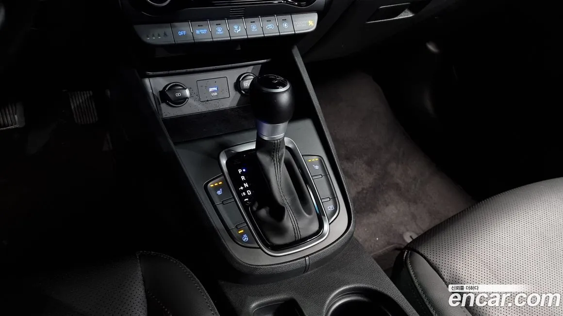 Hyundai Kona 2021 из KR, фото 9