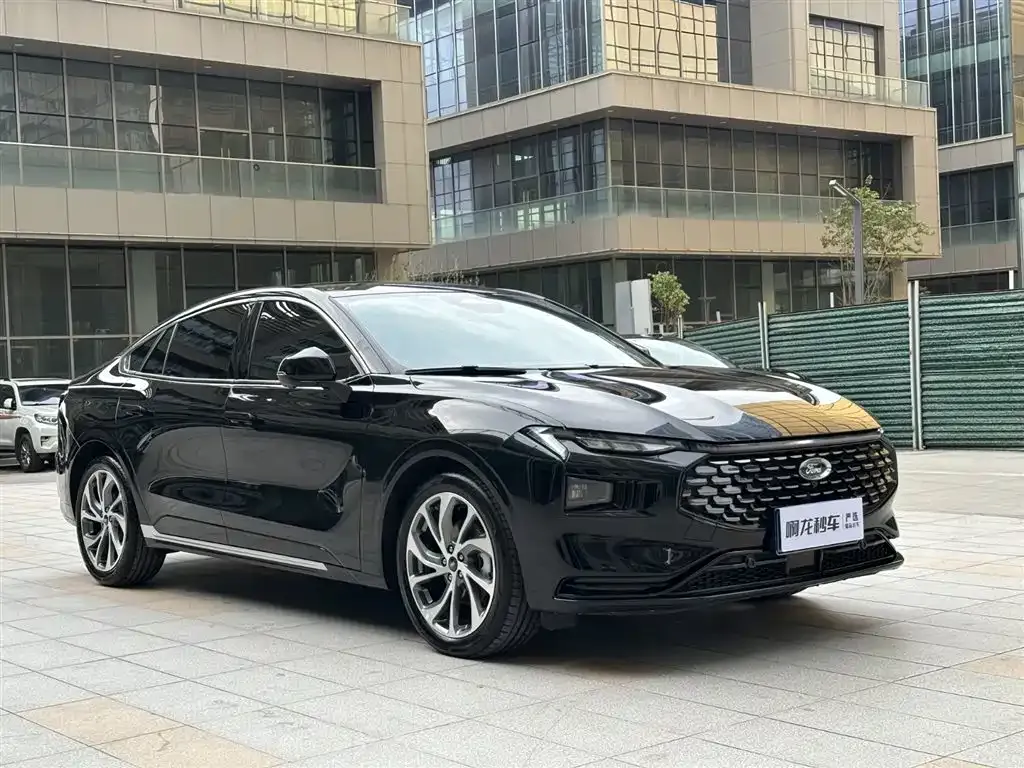Ford Mondeo 2025 из CN, фото 2