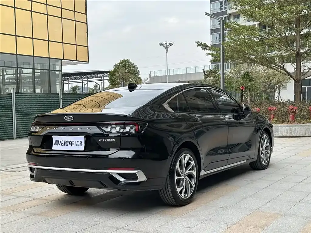 Ford Mondeo 2025 из CN, фото 6
