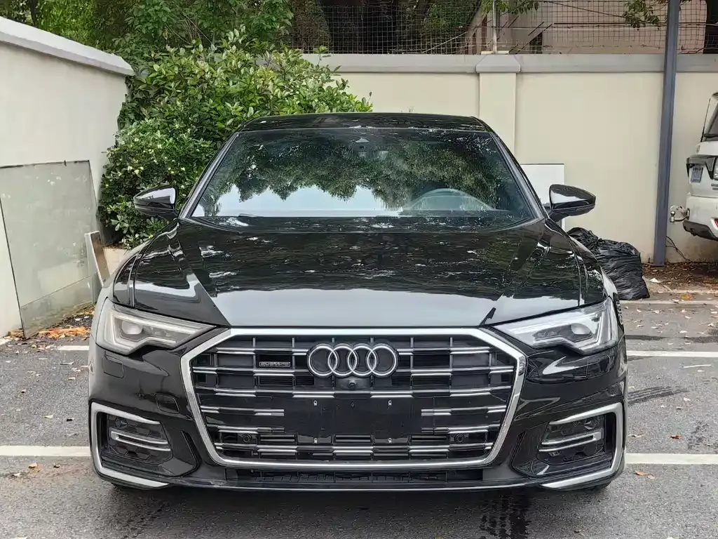 Audi A6L — фото 2