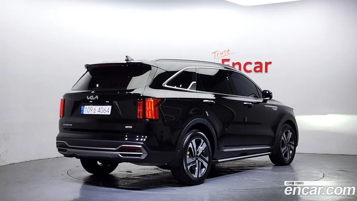 Kia Sorento 2023 из KR, фото 2